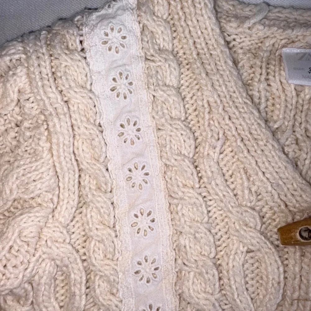 Zara chunky cable